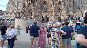 Turistes a la Sagrada Família 
Turistes a la Sagrada Família