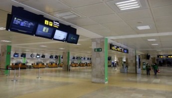 Pla general de la terminal de l'aeroport de Girona, pràcticament deserta, aquest 1 de juliol del 2020 (Horitzontal) 4640#Agencia ACN