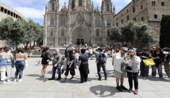 Barcelona. Fotos turistes a Barcelona, per Dossier mes de juny. Turisme.